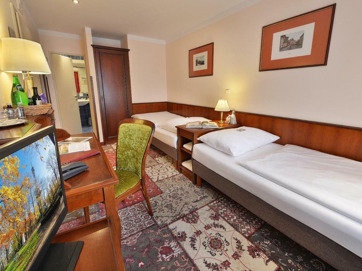 EA Hotel Jeleni Dvur Prague Castle Exterior foto